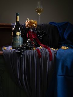 Just wrapped up an incredible 3-day food photography & styling course — and what an experience! 🍓📸 From lighting tricks to styling secrets, every moment was packed with inspiration and hands-on learning.
Huge thank you to the amazing @hanneskoegelenberg & @margueriteoelofse for so generously sharing your knowledge, passion, and creativity with us. Your guidance has completely changed the way I see and capture food. 🙌✨
Feeling so inspired and grateful! 💫
#FoodPhotography #StylingWorkshop #Gratitude #CreativeJourney #BehindTheScenes #FoodStyling